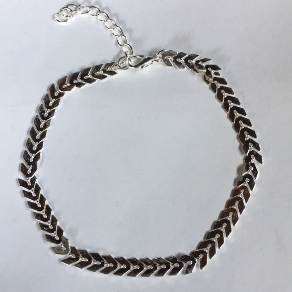 New! Chevron Ankle Bracelet - Picture 7 of 8